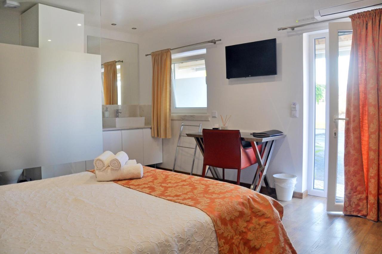 Sleep In Bucelas Exterior photo