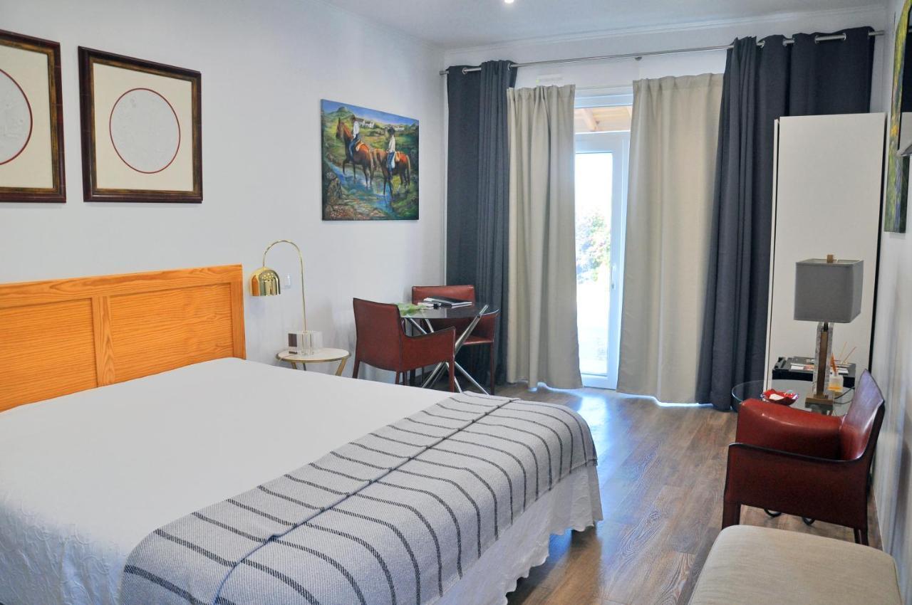 Sleep In Bucelas Exterior photo